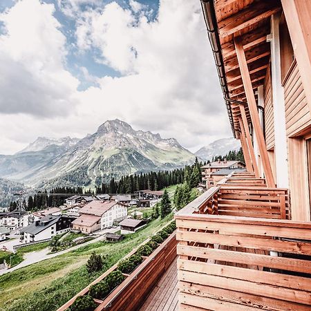 Hotel Goldener Berg Лех ам Алберг Екстериор снимка