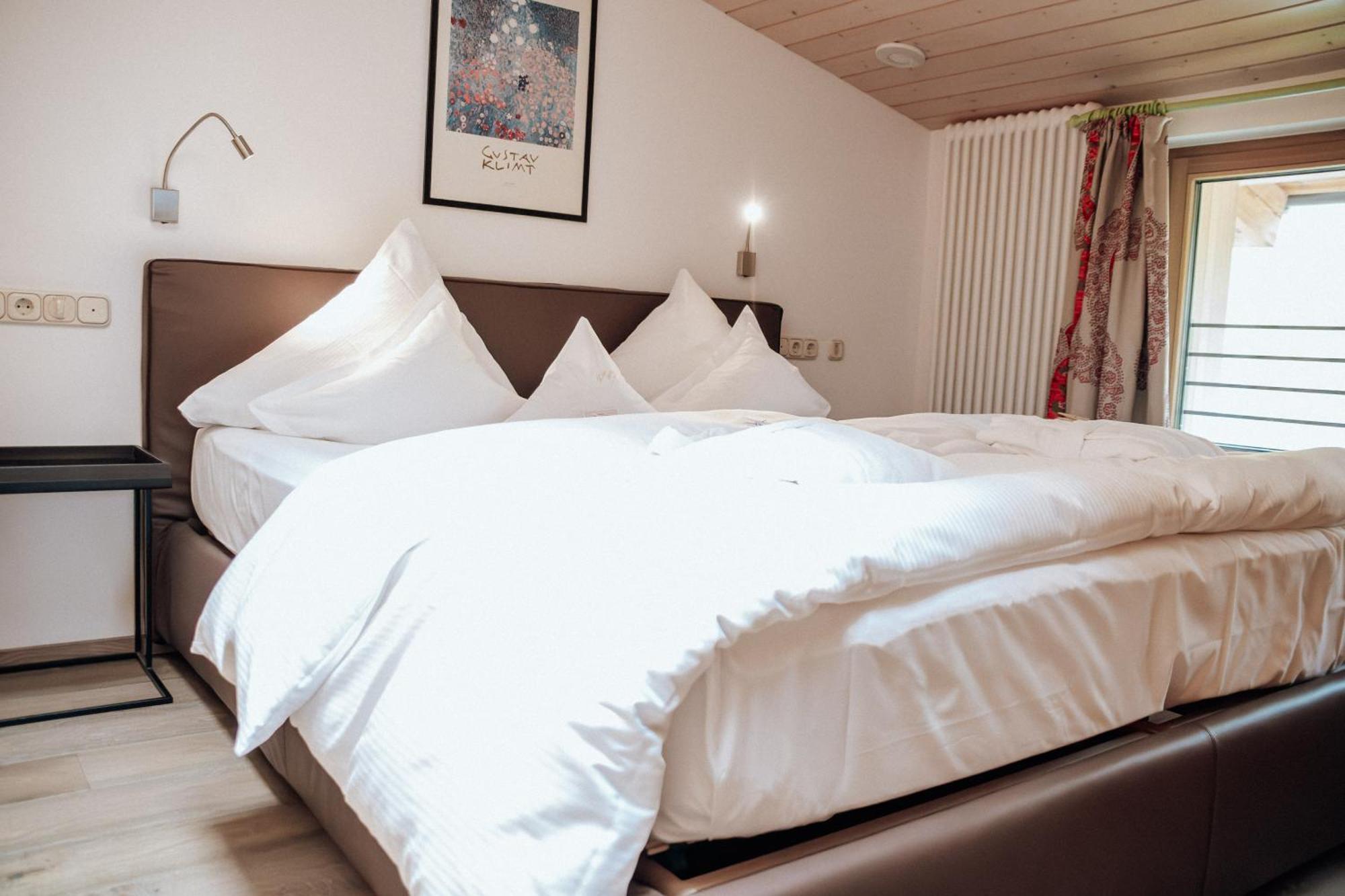 Hotel Goldener Berg Лех ам Алберг Екстериор снимка