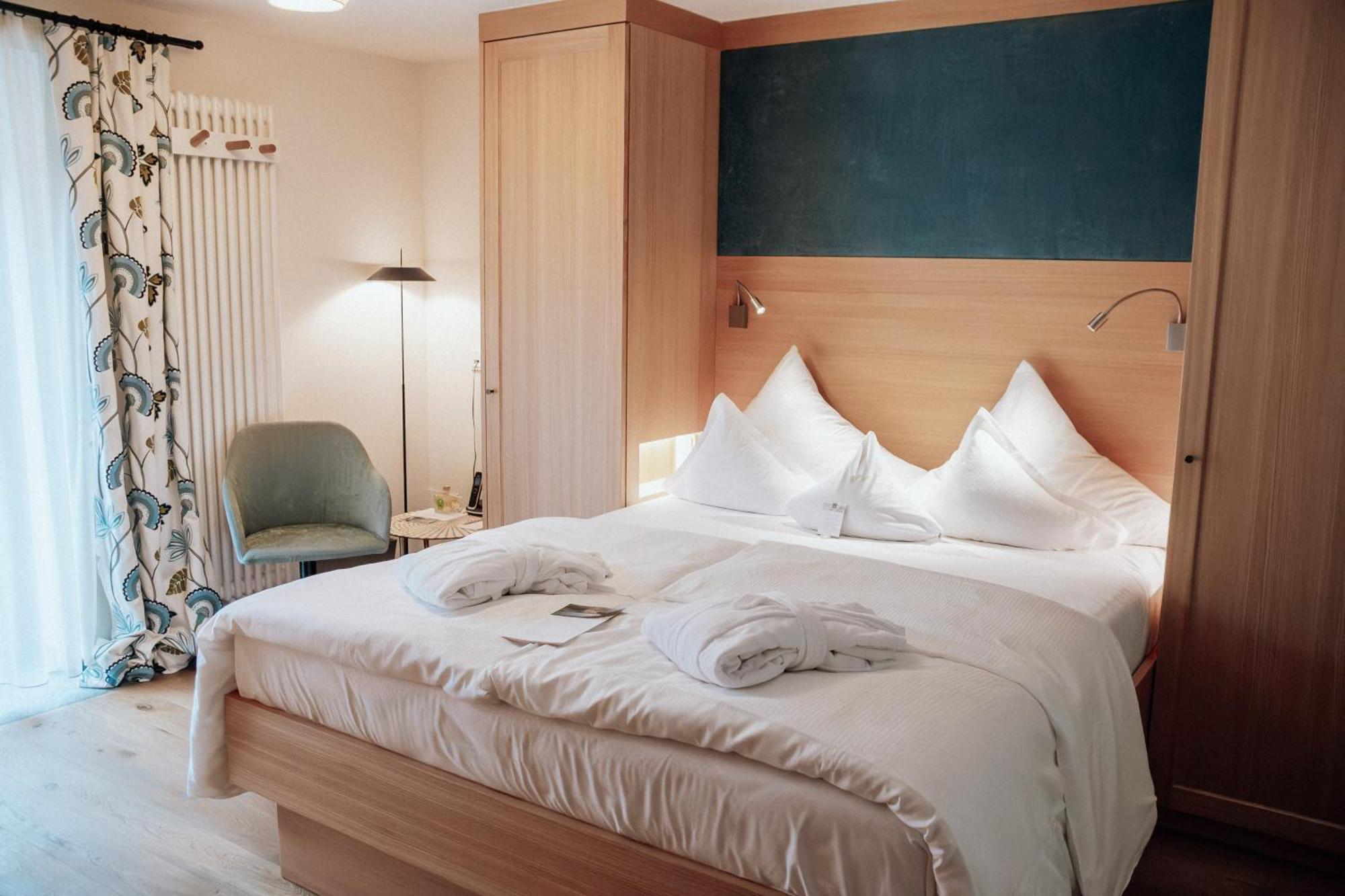 Hotel Goldener Berg Лех ам Алберг Екстериор снимка
