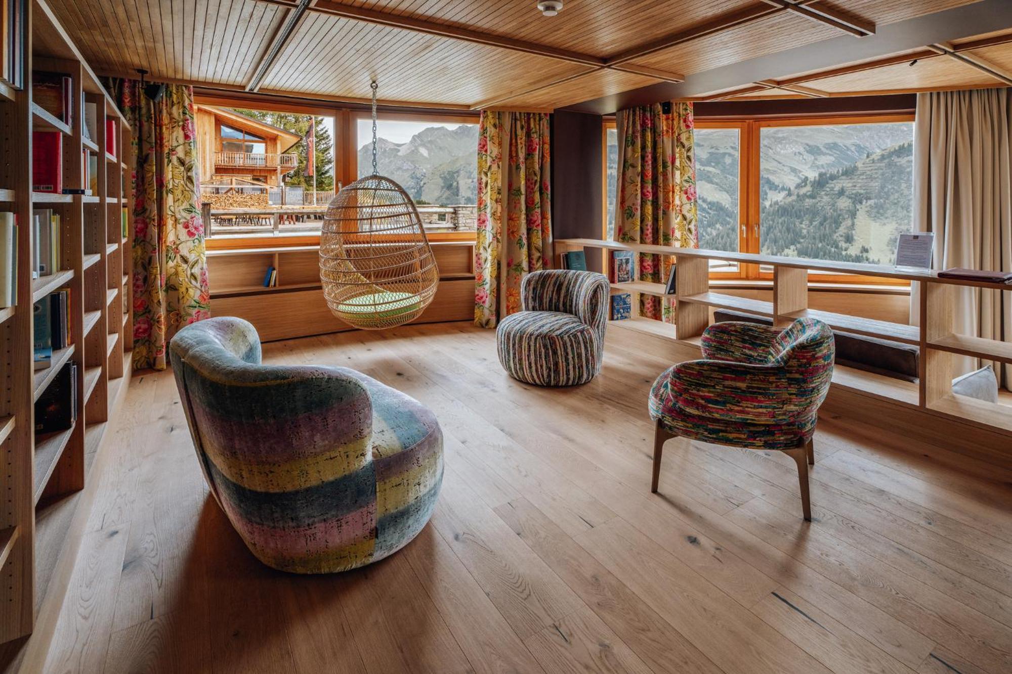 Hotel Goldener Berg Лех ам Алберг Екстериор снимка
