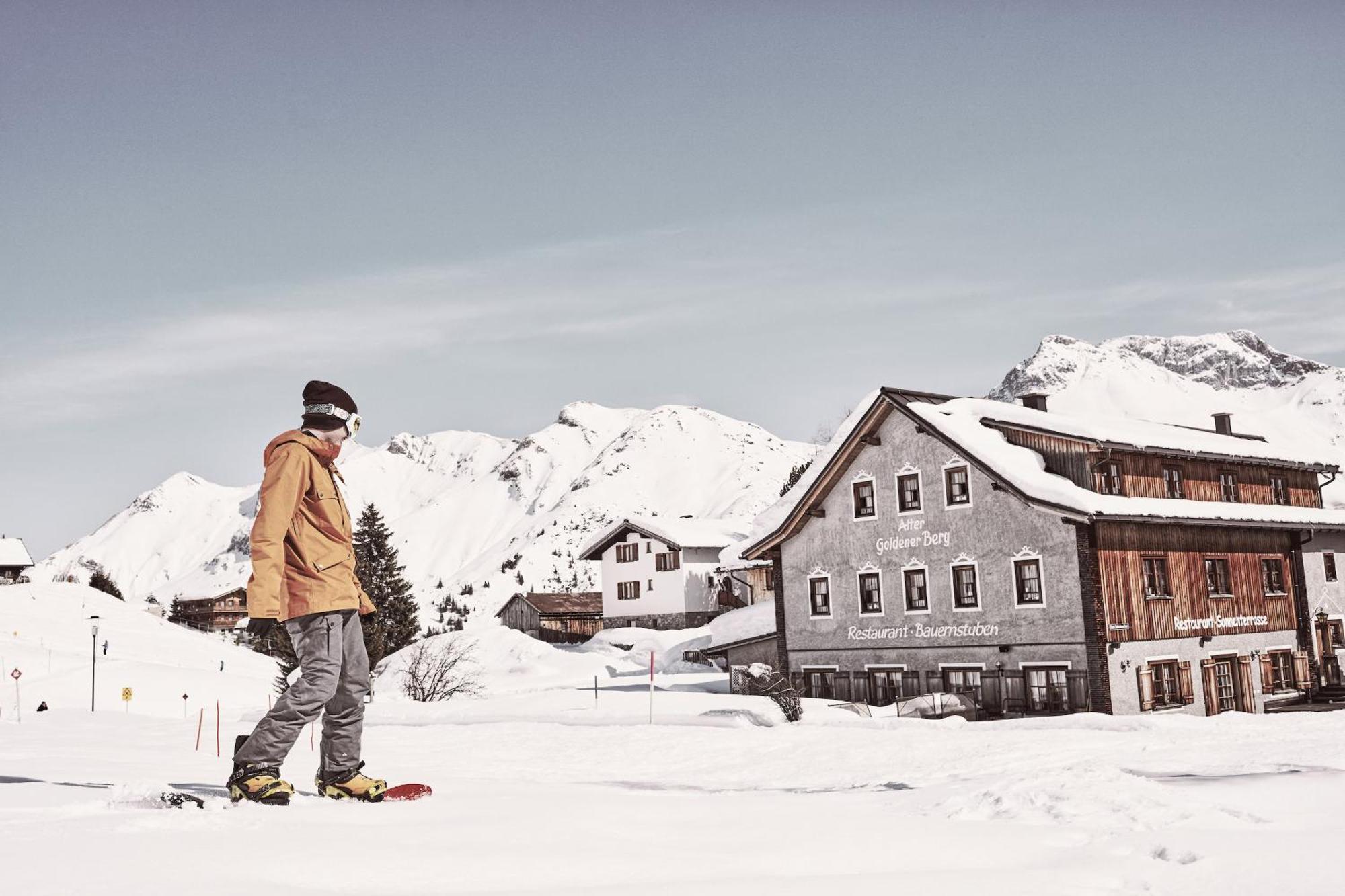 Hotel Goldener Berg Лех ам Алберг Екстериор снимка
