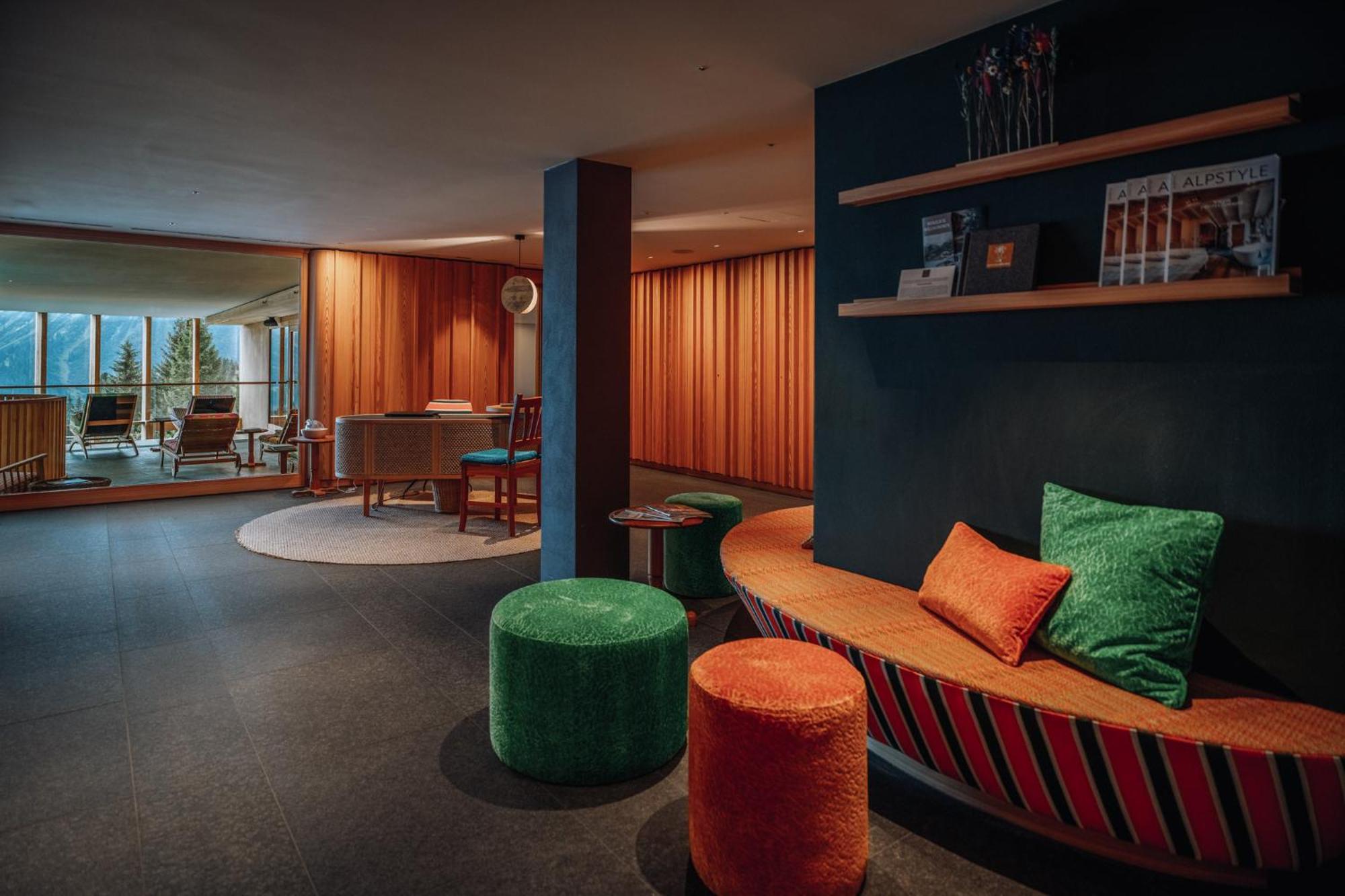 Hotel Goldener Berg Лех ам Алберг Екстериор снимка