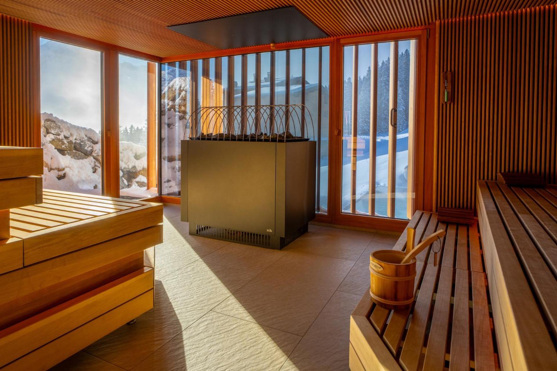 Hotel Goldener Berg Лех ам Алберг Екстериор снимка
